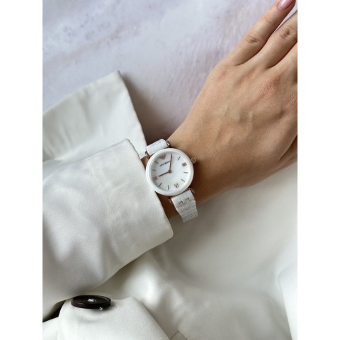 Женские часы Emporio Armani C-29